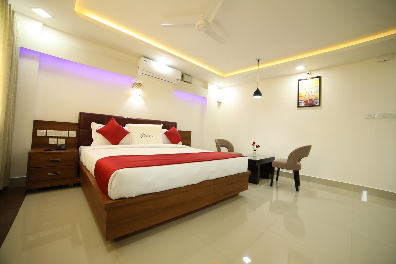 Hotel Soorya Castle Ваянад Экстерьер фото